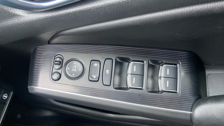 Honda Civic 2.0 eHEV Advance 5dr CVT Hybrid Hatchback